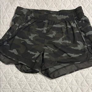 Athleta Women's Camo Running Shorts - Black & Green